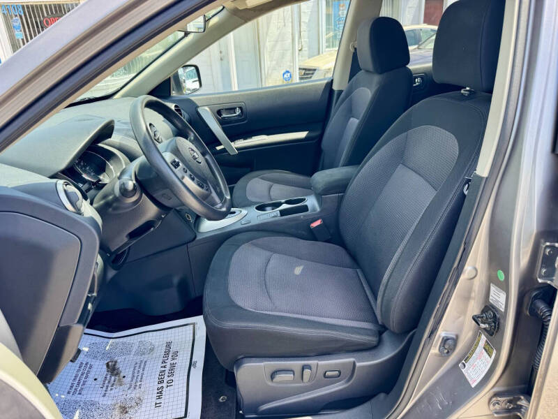 2012 Nissan Rogue S