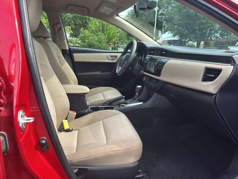 2015 Toyota Corolla LE Plus