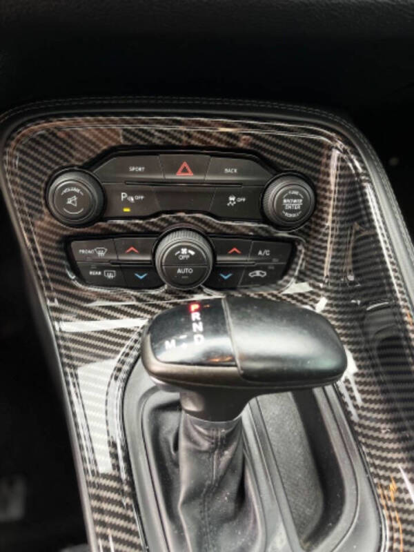 2015 Dodge Challenger R/T