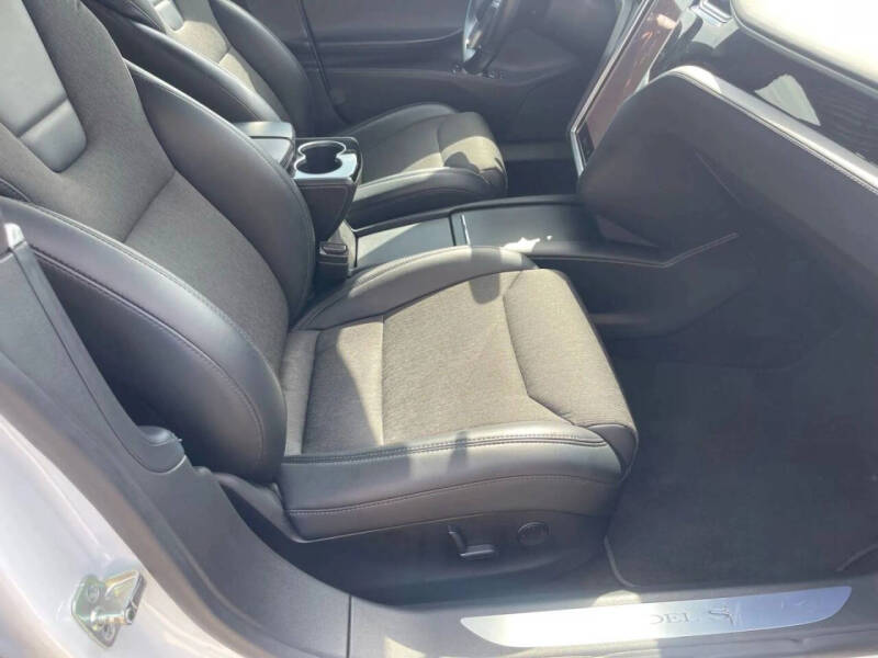 2017 Tesla Model S 75