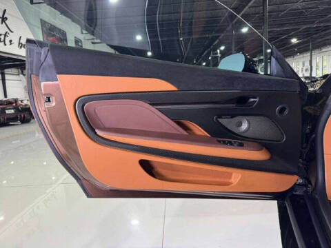 2025 Aston Martin Vanquish