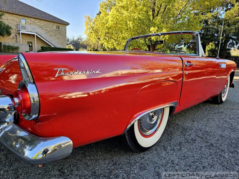 1955 Ford Thunderbird