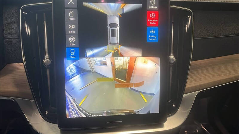 2026 Volvo XC90 B6 Plus 7P