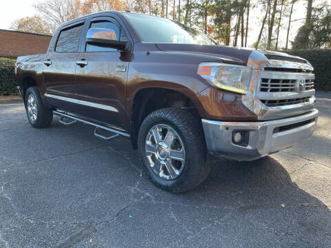 2015 Toyota Tundra for sale at United Luxury Motors in Stone Mountain GA