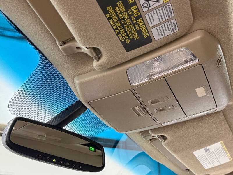 2011 Toyota Sequoia Platinum