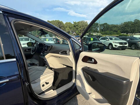 2017 Chrysler Pacifica Limited