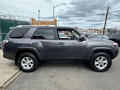 2016 Toyota 4Runner SR5 Premium