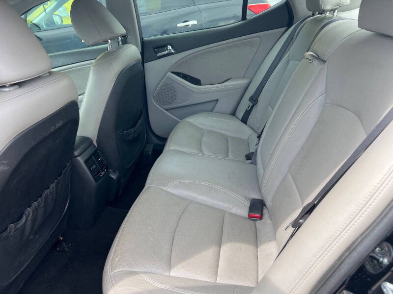 2012 Kia Optima EX - Photo 6