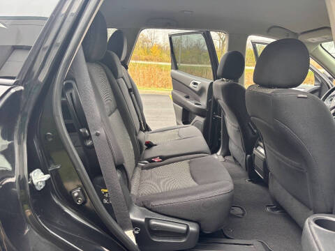 2017 Nissan Pathfinder S