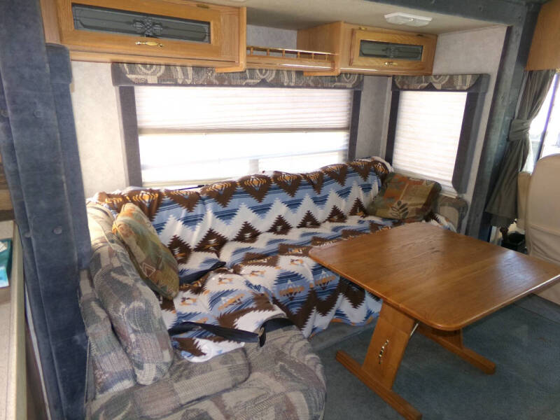 2001 Rexhall  Air Bus