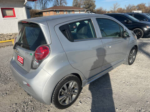 2016 Chevrolet Spark EV 2LT