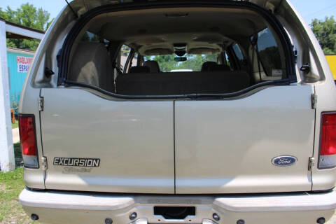 2005 Ford Excursion Limited