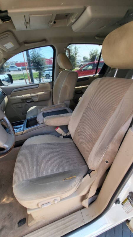 2010 Nissan Armada SE