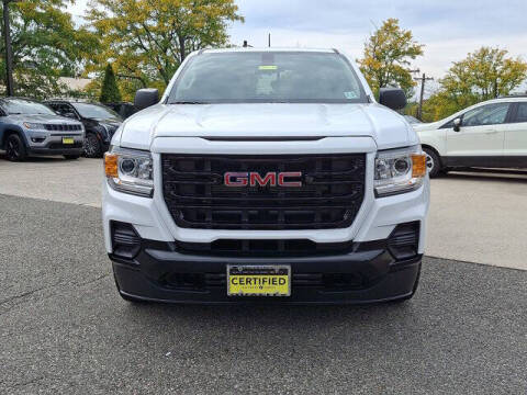 2022 GMC Canyon Elevation Standard