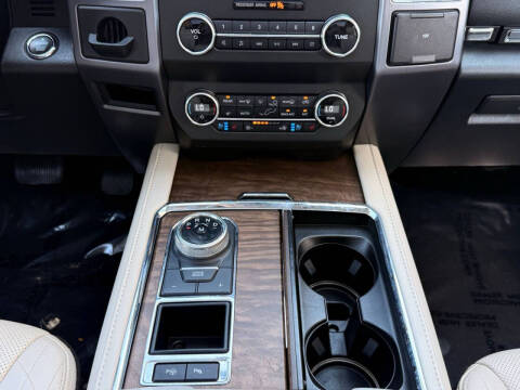 2020 Ford Expedition Platinum