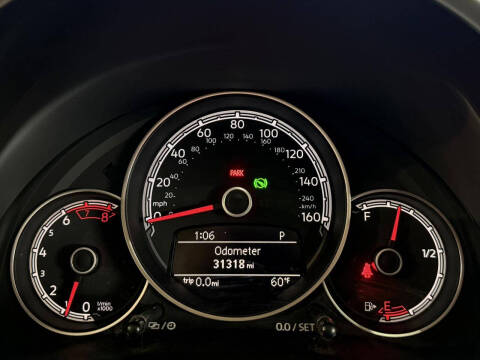 2018 Volkswagen Beetle 2.0T SE