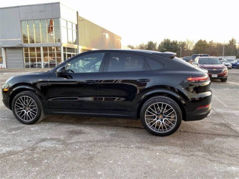 2022 Porsche Cayenne Coupe Platinum Edition