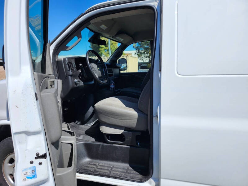 2021 Chevrolet Express 2500