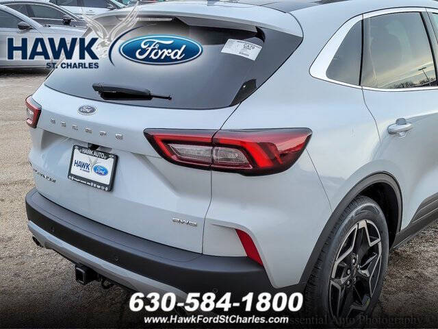 2026 Ford Escape Platinum