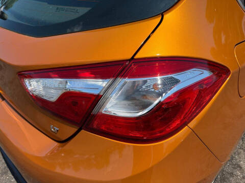 2017 Chevrolet Cruze LT Auto