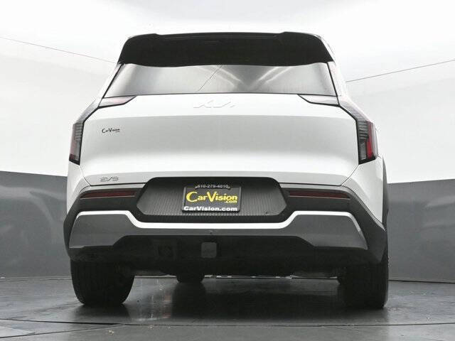 2024 Kia EV9 Light