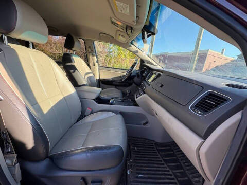 2016 Kia Sedona SX