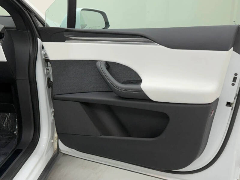 2022 Tesla Model X Plaid