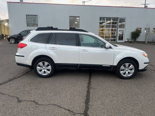 2012 Subaru Outback 2.5i Limited