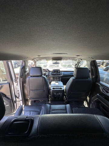 2021 Chevrolet Suburban LT