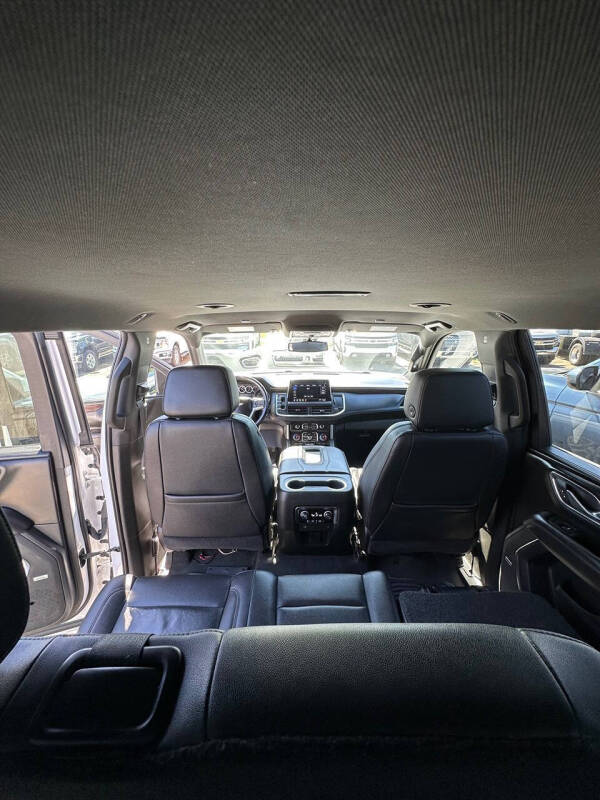 2021 Chevrolet Suburban LT