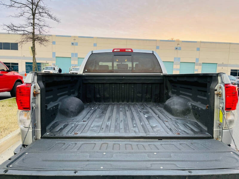 2012 Toyota Tundra Tundra Grade photo 12