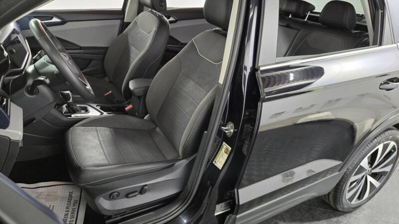 2024 Volkswagen Taos SE