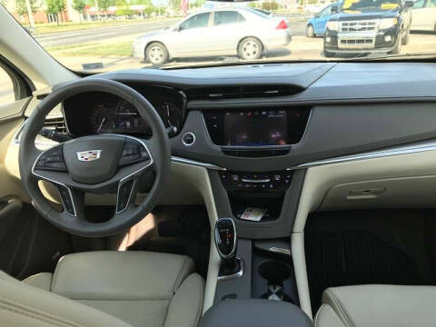 2017 Cadillac XT5 Premium Luxury