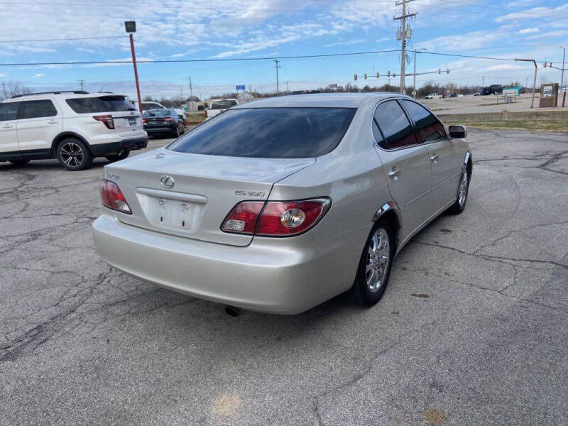 2004 Lexus ES 330