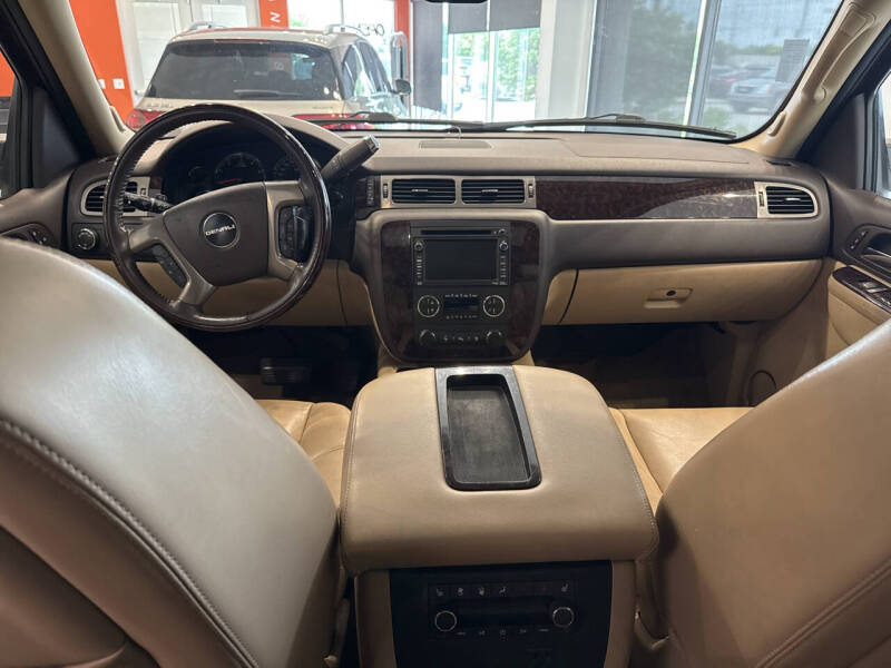 2011 GMC Yukon Denali