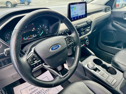 2021 Ford Escape SEL
