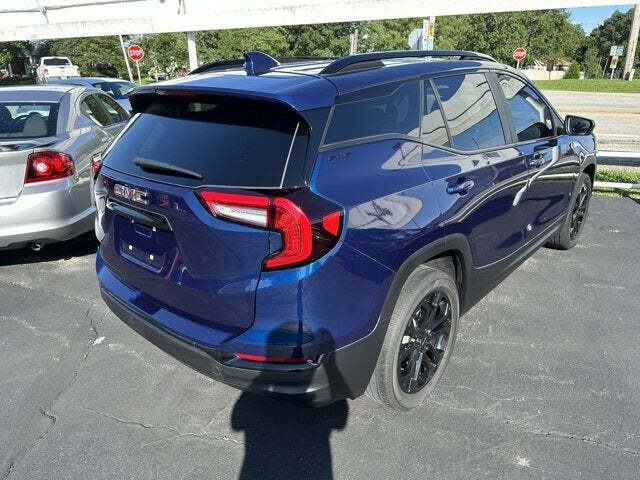 2022 GMC Terrain SLE
