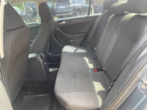 2015 Volkswagen Jetta