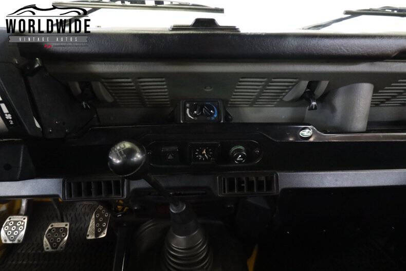 1994 Land Rover Defender 90