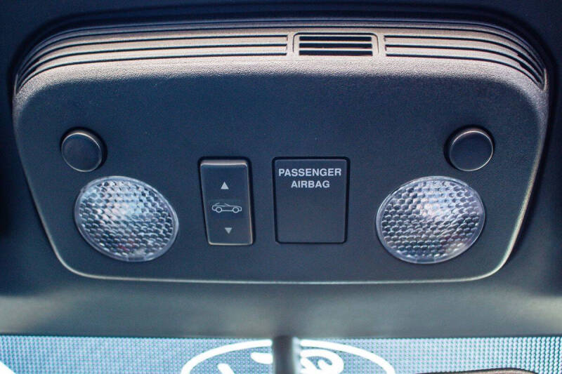 2016 Ford Mustang V6