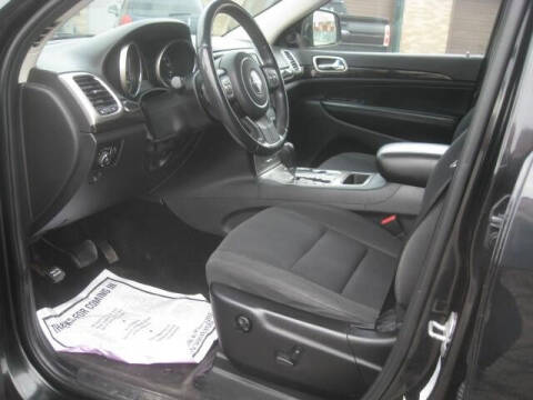 2012 Jeep Grand Cherokee Laredo