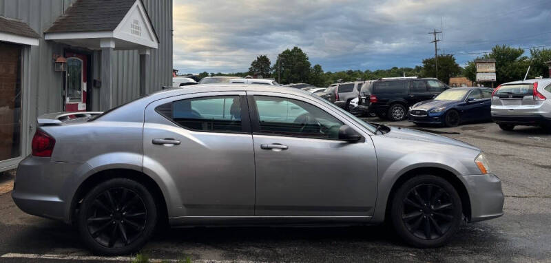2014 Dodge Avenger SE