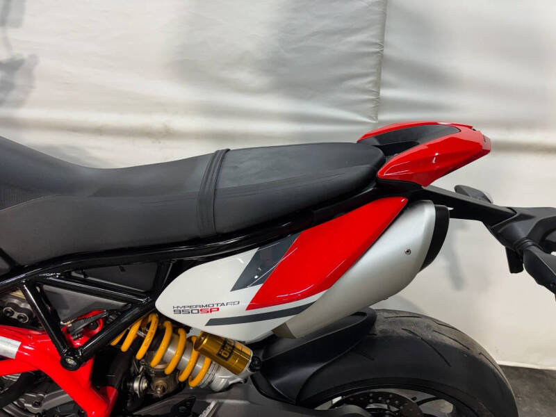 2022 Ducati Hypermotard 950 SP