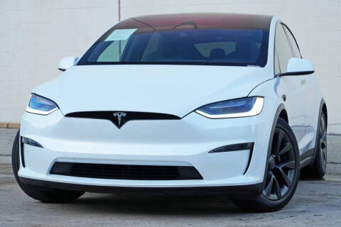 2023 Tesla Model X Standard Range