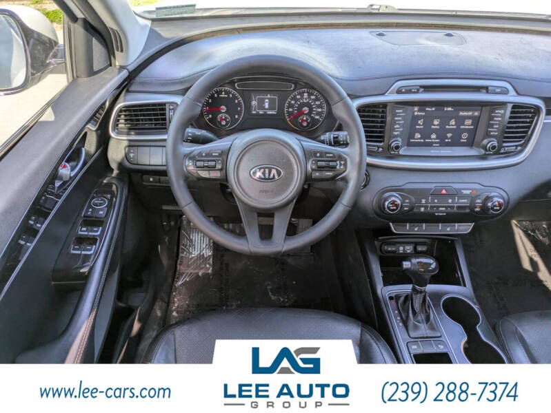 2017 Kia Sorento LX