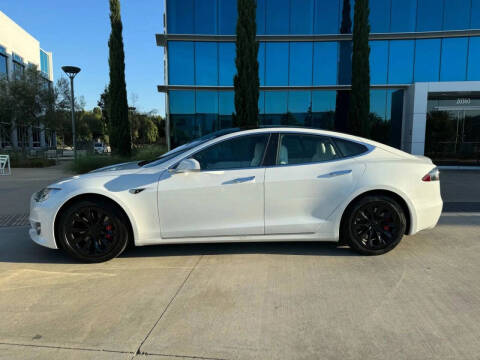 2017 Tesla Model S 75D