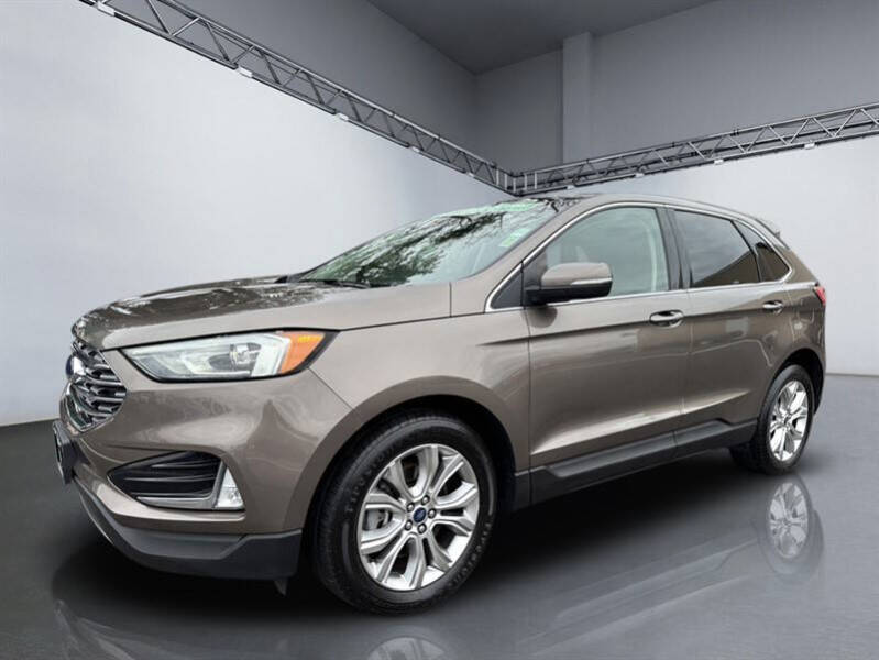 2019 Ford Edge Titanium