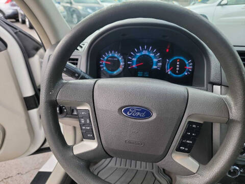 2012 Ford Fusion SE