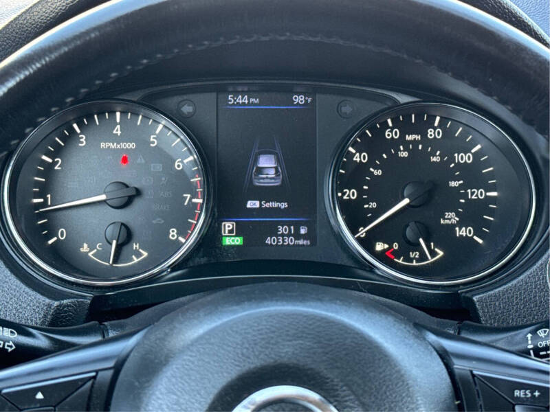 2019 Nissan Rogue SV