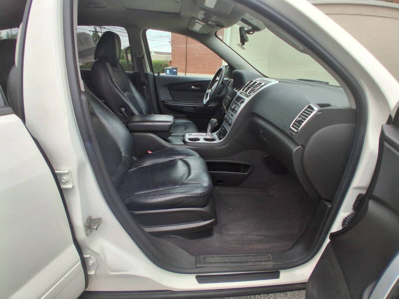 2011 GMC Acadia SL